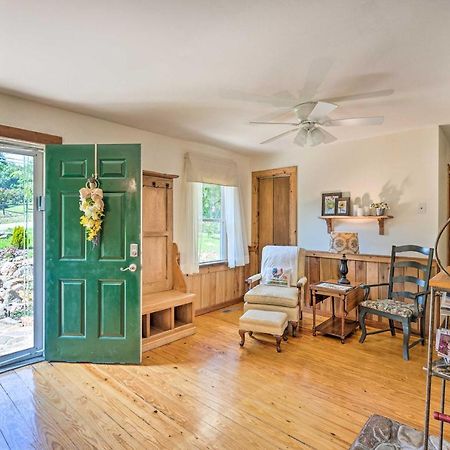 Charming Cottage Less Than 10 Mi To Wineries And Skiing! Nellysford Buitenkant foto